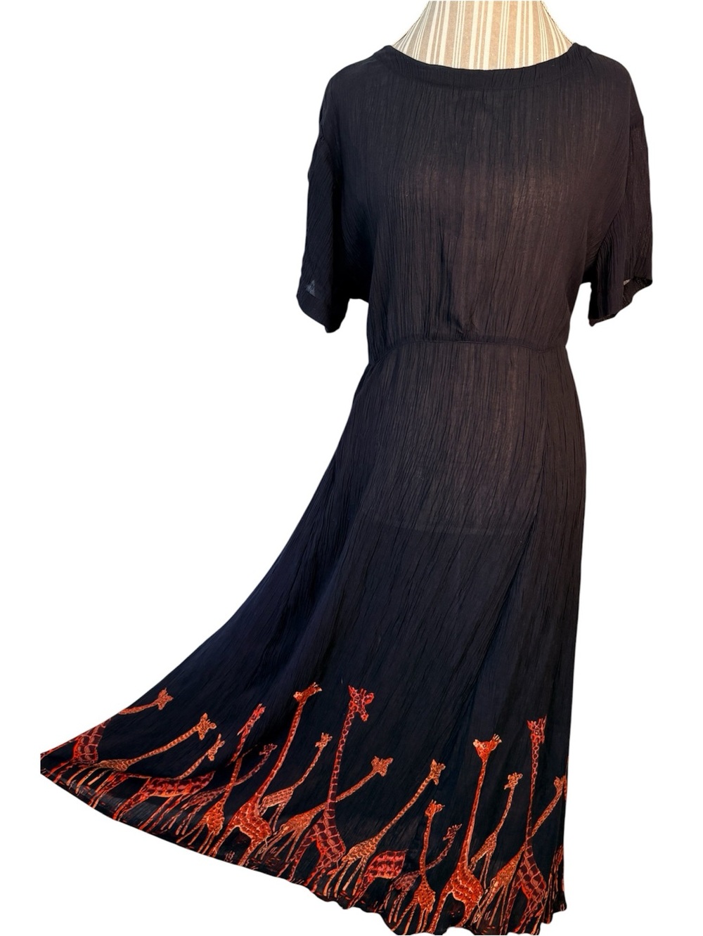 🦒Vintage 90s ORVIS Giraffe Print Black Crinkle Gauze Broomstick Dress Size MED